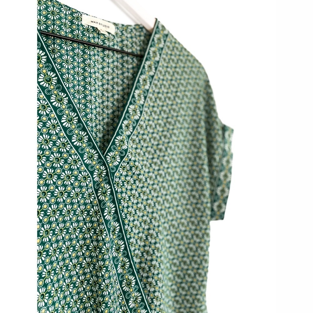 Max Studio Crepe Faux Wrap Short Sleeve Top, Green Floral - Size S - Picture 6 of 10